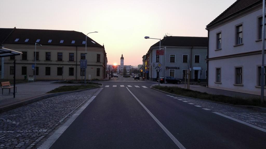 Penzion & Vinny Bar Regio Kyjov  Exterior foto