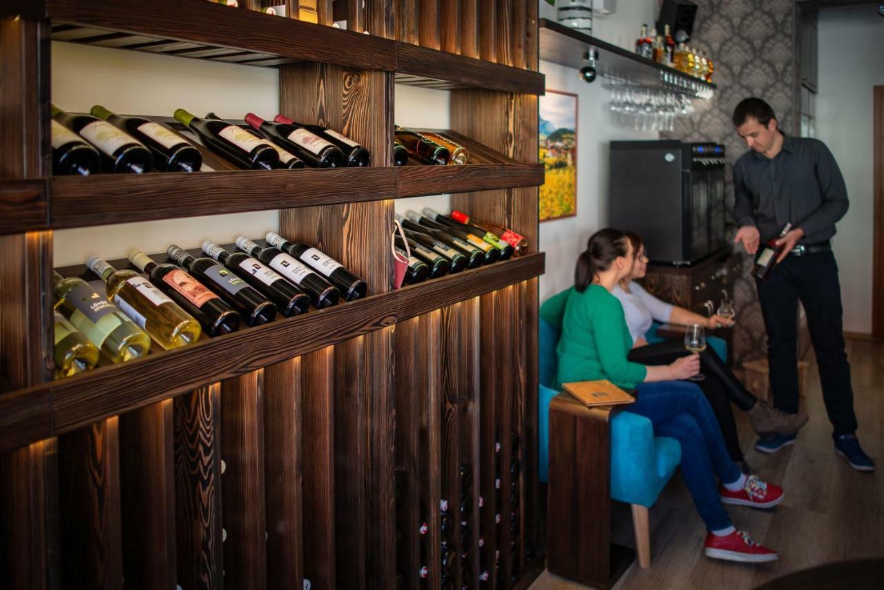 Penzion & Vinny Bar Regio Kyjov  Exterior foto